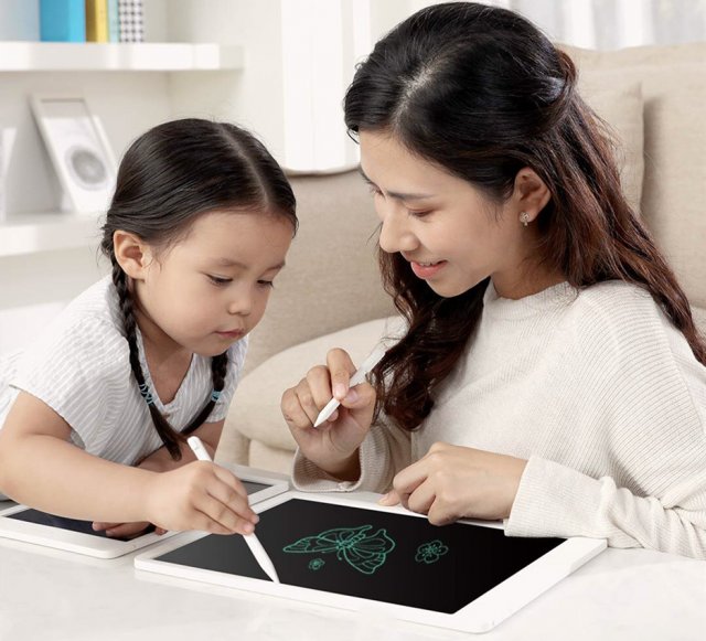 小米众筹新品:“压力作画”的液晶小黑板,不一样的随笔世界 小米众筹新品:“压力作画”的液晶小黑板,不一样的随笔世界