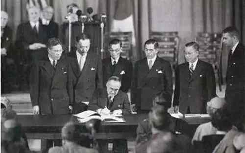 1951年09月08日：《日美安全保障条约》签订