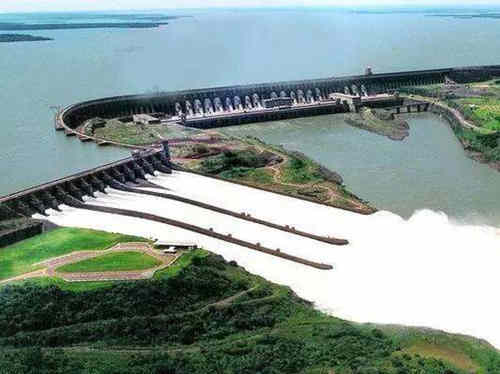 1960年01月09日：阿斯旺水坝开工