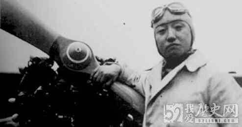 张学良冯庸在国内竟最早拥有私人飞机？