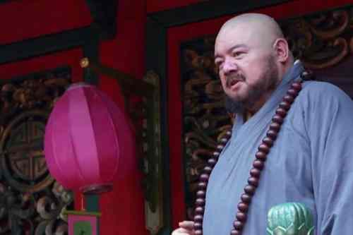 《鹿鼎记》茅十八死了么