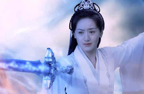 《琉璃》璇玑为什么总是听昊辰的话伤害司凤