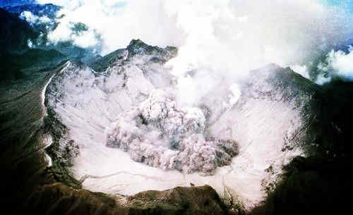1991年6月15日：皮纳图博火山爆发