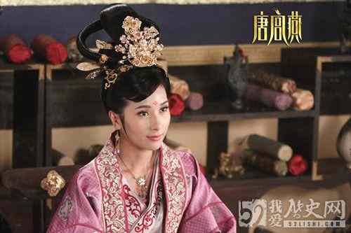 唐中宗李显： 被3个女人左右一生