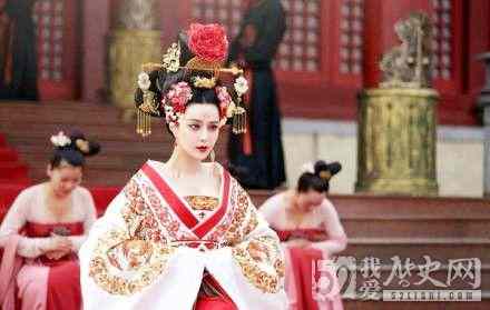 武则天如何登上皇位_武则天为登基究竟杀了多少人