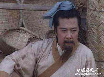 刘备为什么选择投奔曹操