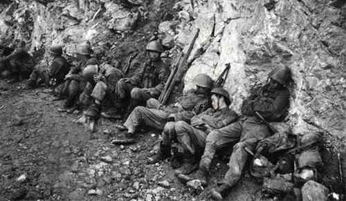 1979年2月17日：对越自卫反击战