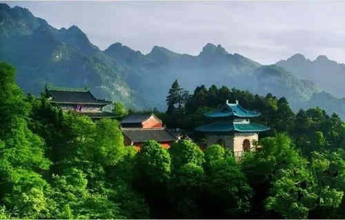寺庙为何都建在山上