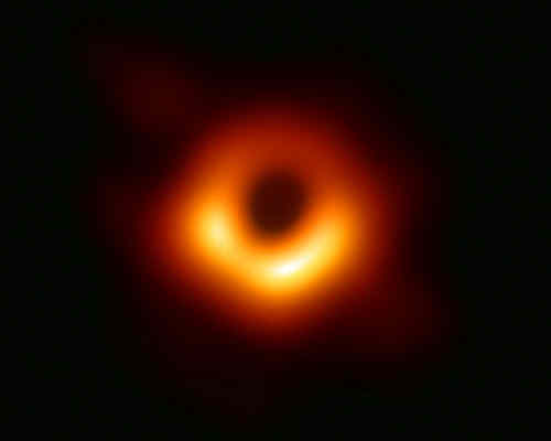 2019年4月10日：首张黑洞照片发布