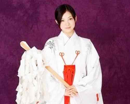 日本巫女的起源