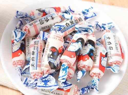 包裹奶糖的透明纸对身体有害吗