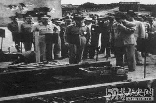 美国第七舰队进驻台湾海峡