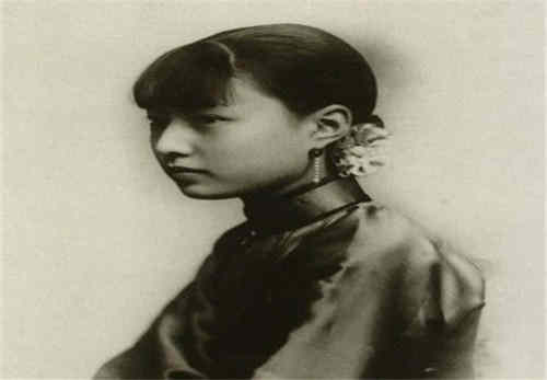 孟小冬为何最终离开梅兰芳嫁给了杜月笙