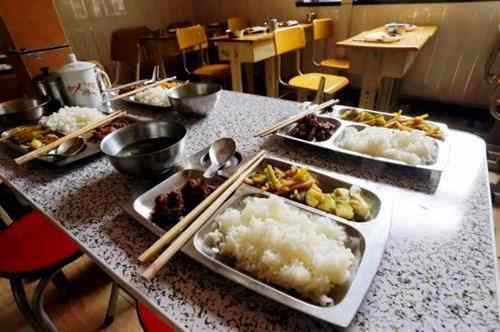 小饭桌是干什么的