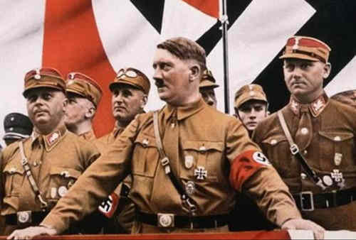 希特勒让德国富起来的方法