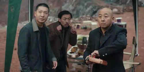 《扫黑风暴》陈建波为什么被洒水