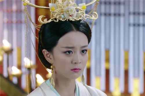杨丽华17岁当皇后18岁成太后最后结局怎么样